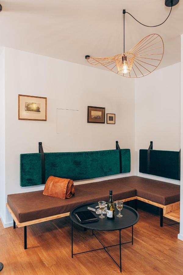 Weekly Boardinghouse Aparthotel Lohr Kültér fotó